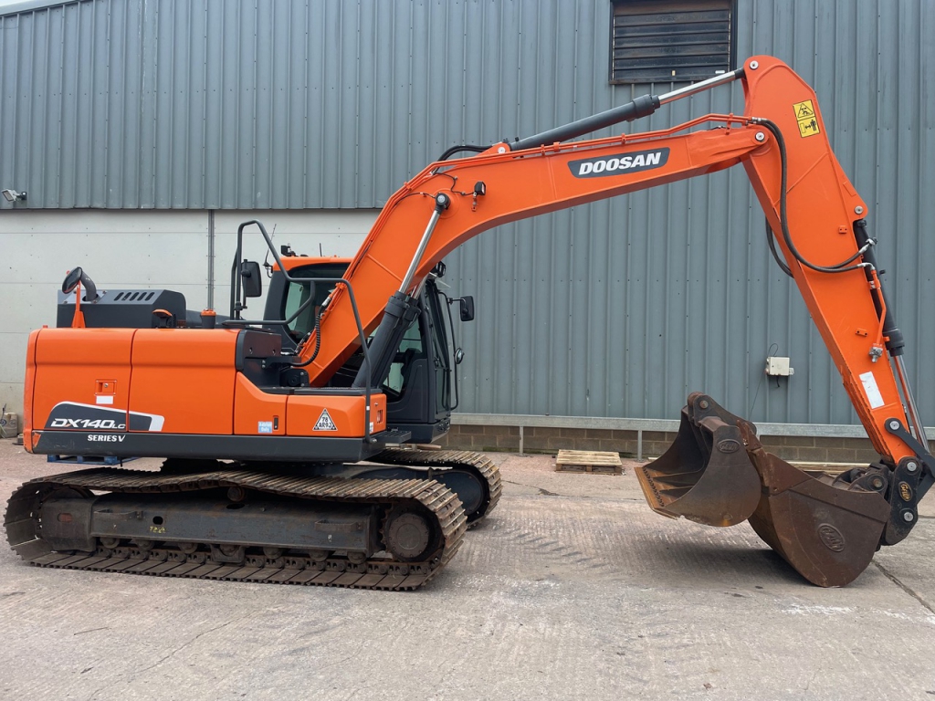 Doosan DX140LC Series 5