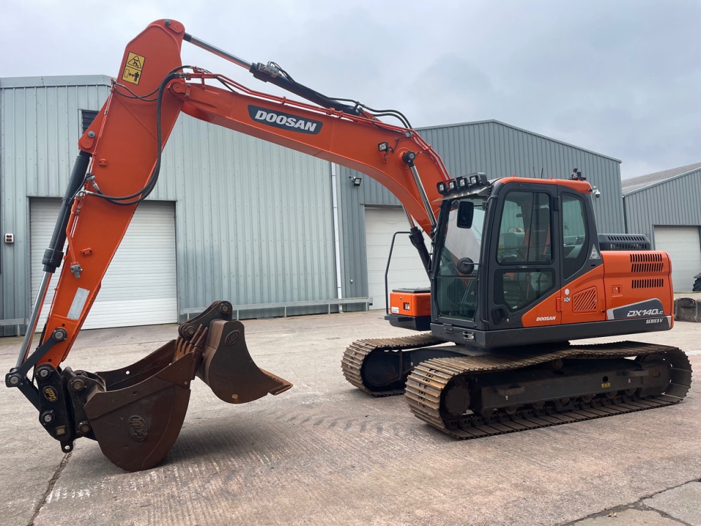 Doosan DX140LC Series 5