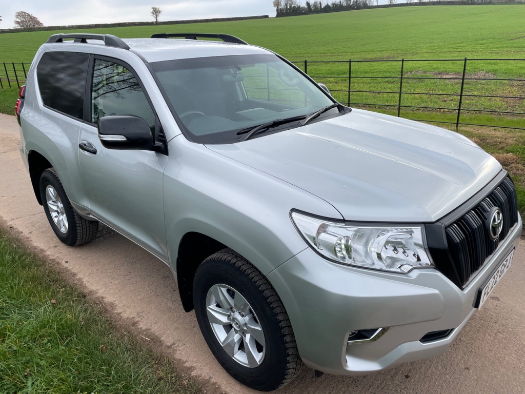 Toyota Land Cruiser Commercial 2.8 diesel