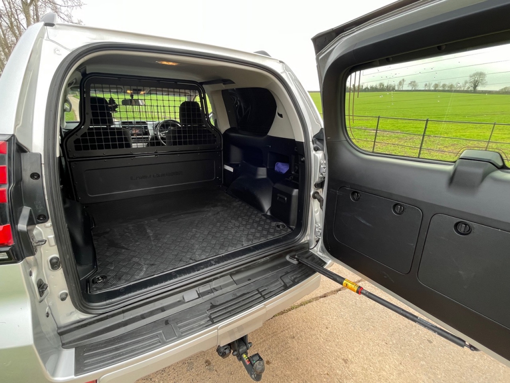 Toyota Land Cruiser Commercial 2.8 diesel