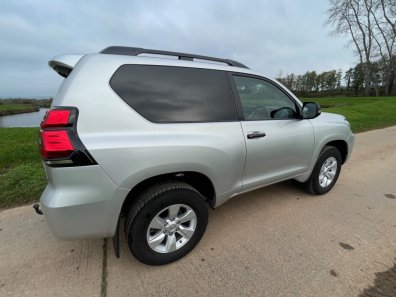 Toyota Land Cruiser Commercial 2.8 diesel