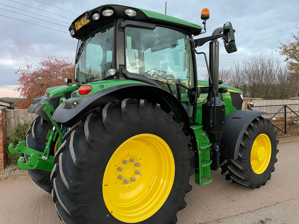 John Deere 6R 145
