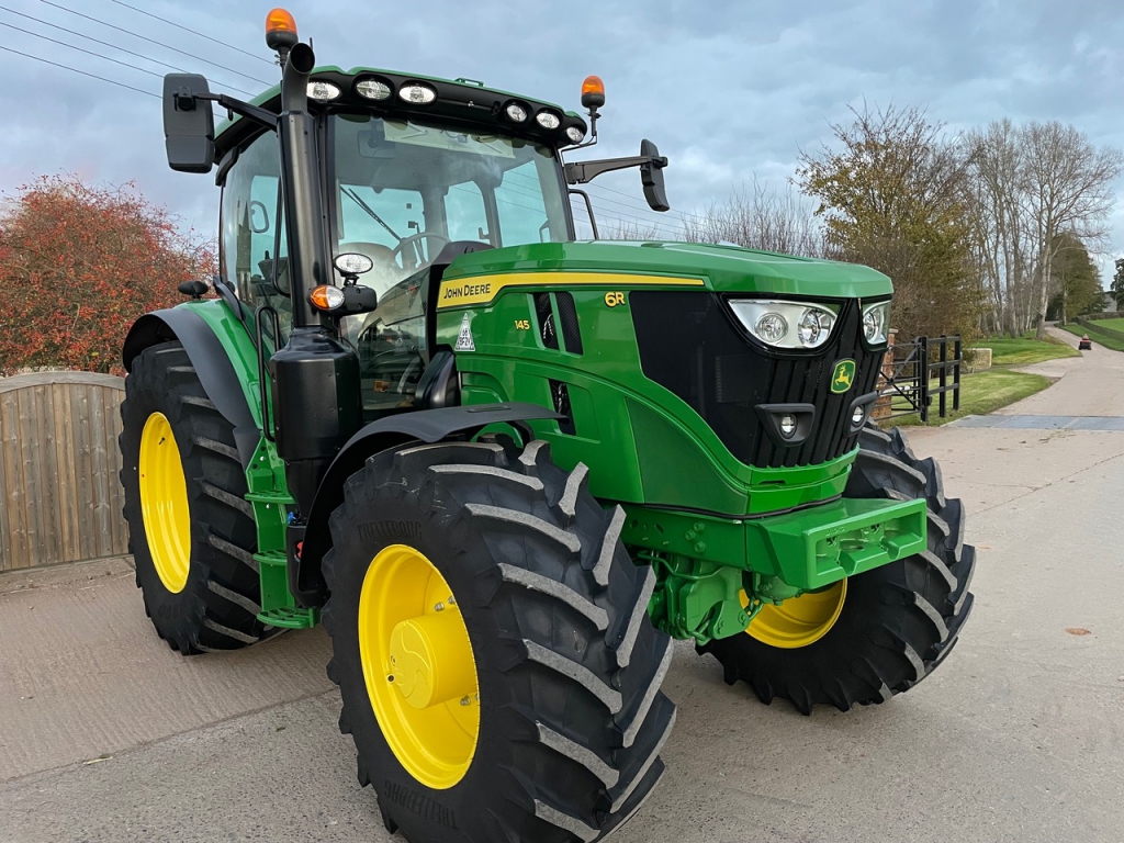 John Deere 6R 145