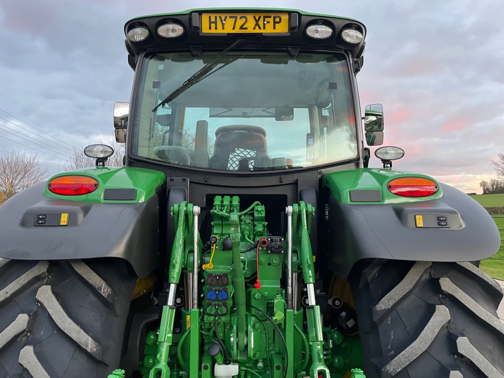John Deere 6R 145