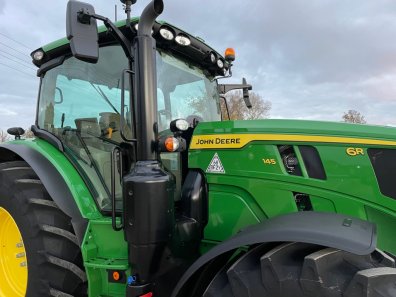 John Deere 6R 145
