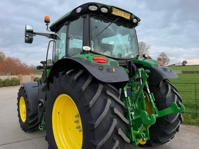 John Deere 6R 145
