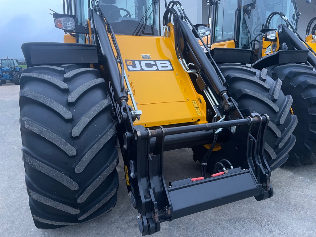 JCB 419S