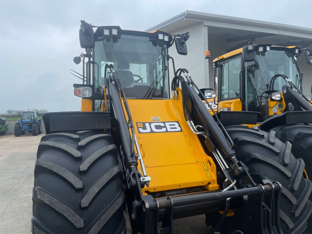 JCB 419S