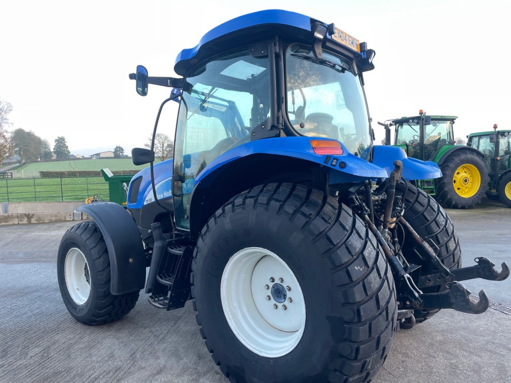 New Holland TSA100
