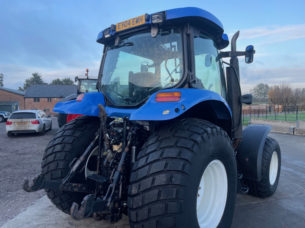 New Holland TSA100