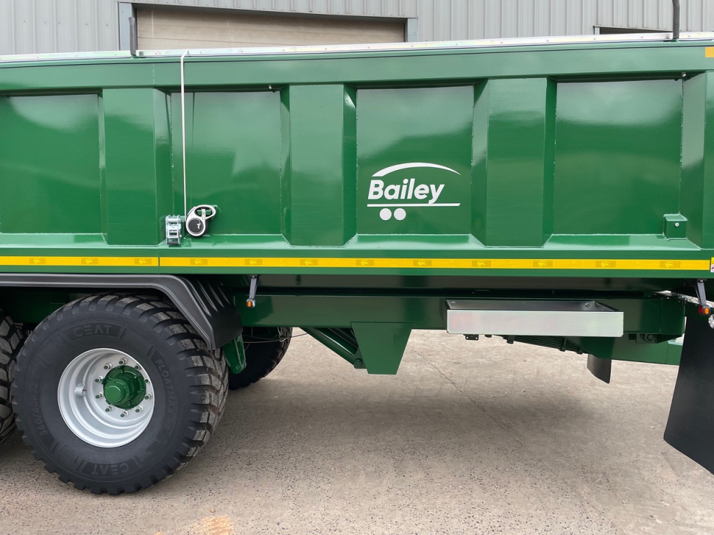Bailey 14 ton Root trailer