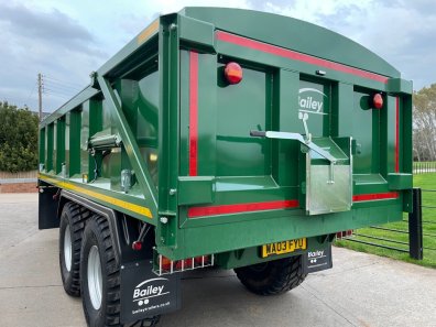 Bailey 14 ton Root trailer