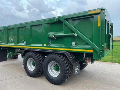 Bailey 14 ton Root trailer