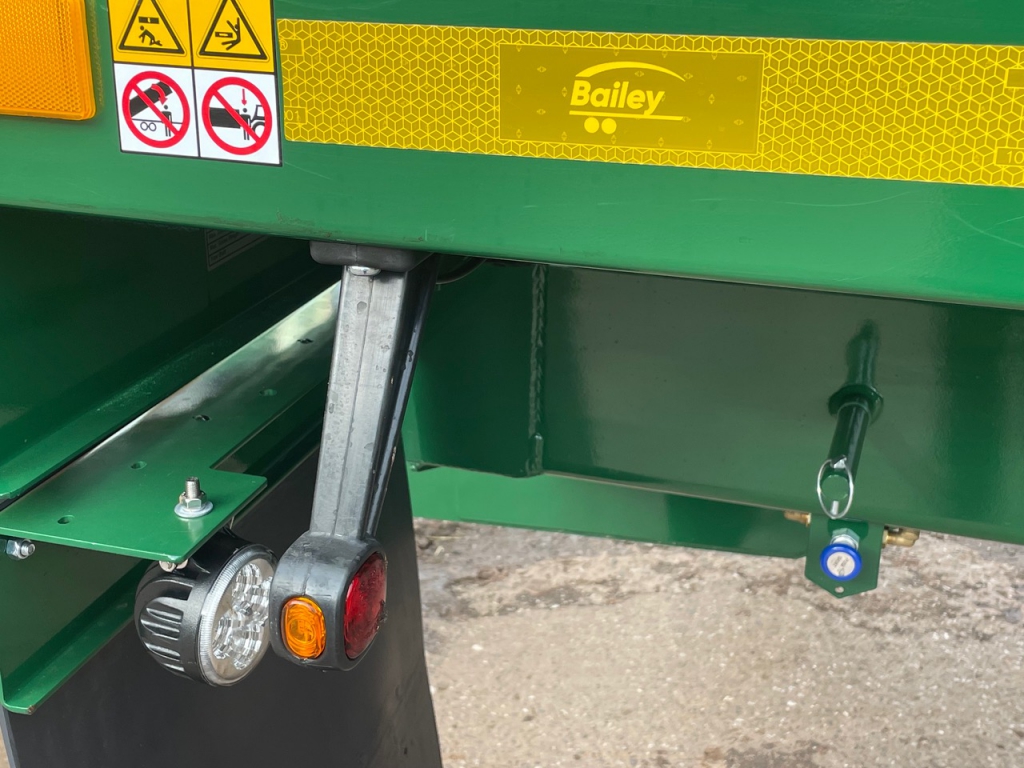 Bailey 14 ton Root trailer