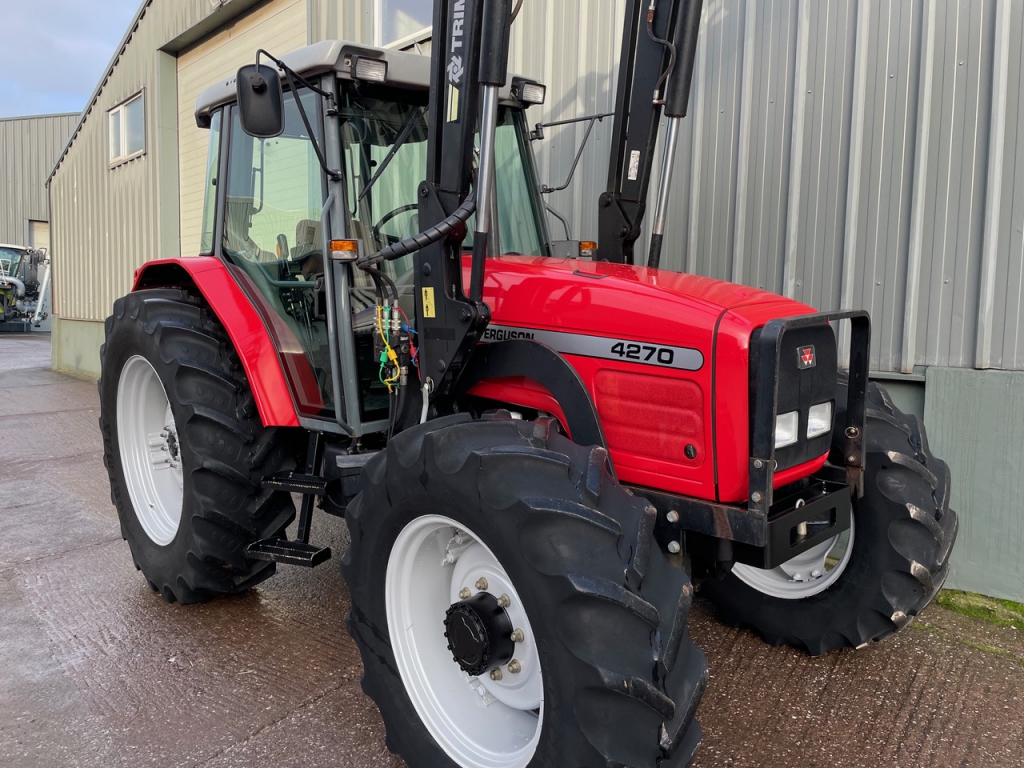 Massey Ferguson 4270