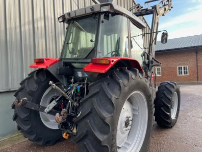 Massey Ferguson 4270