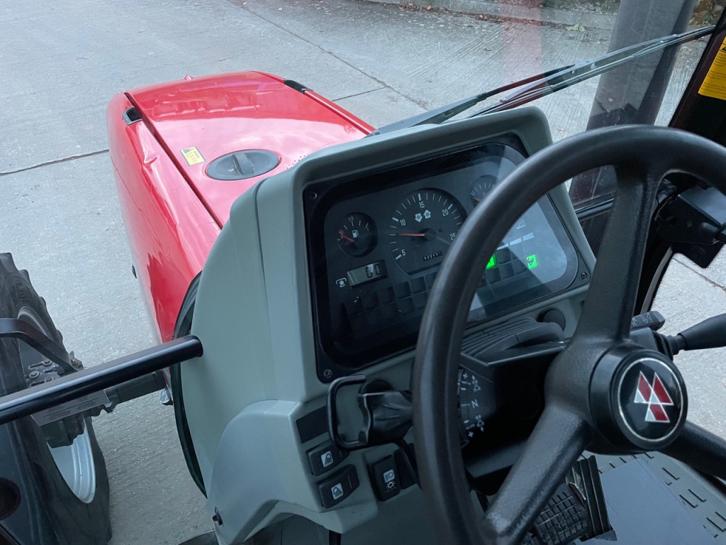 Massey Ferguson 6265