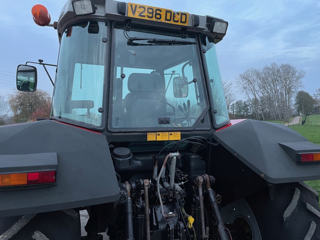 Massey Ferguson 6265