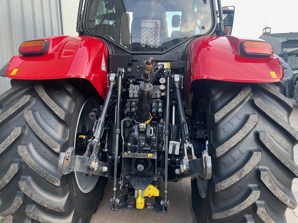 Case CVX 240