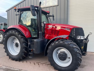 Case CVX 240