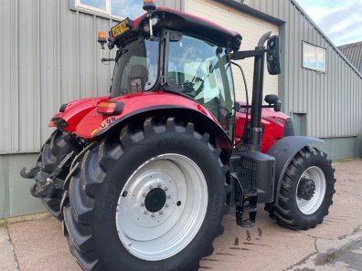 Case CVX 240