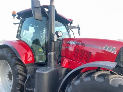 Case CVX 240