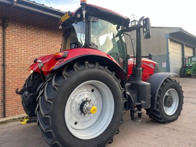 Case CVX 220