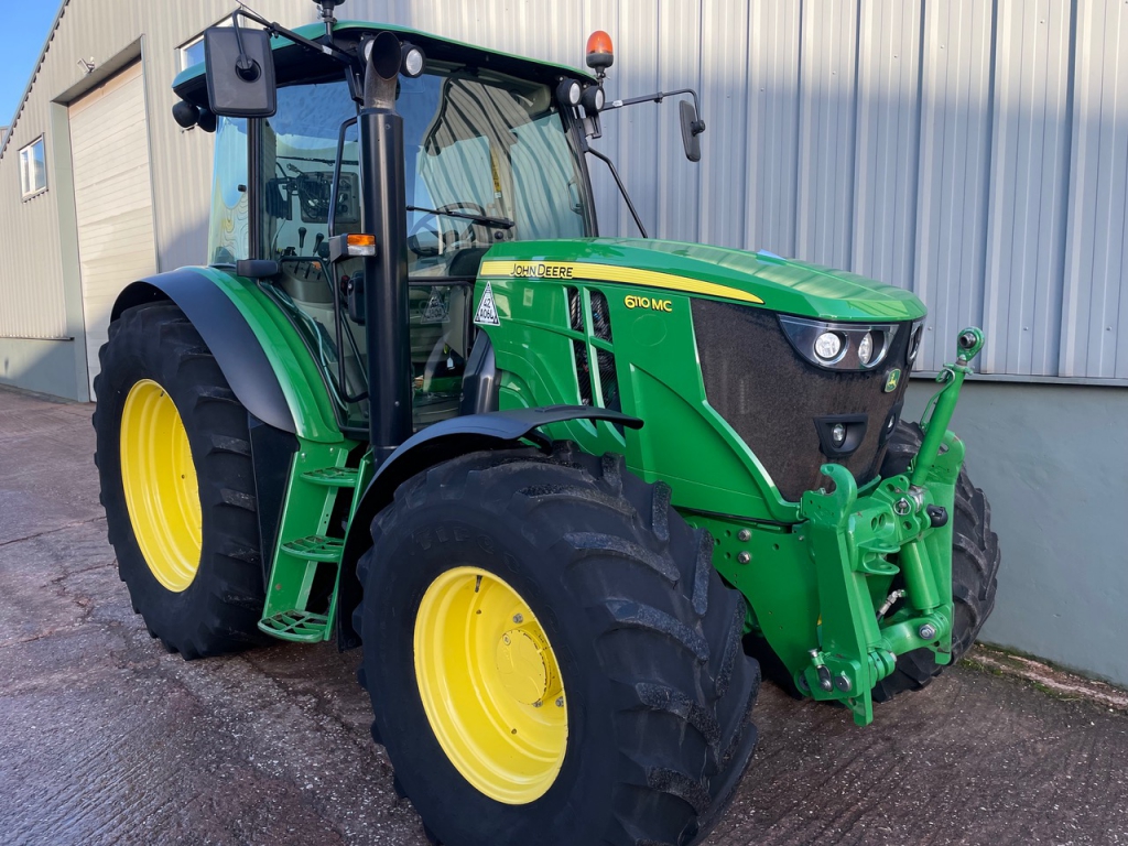 John Deere 6110MC