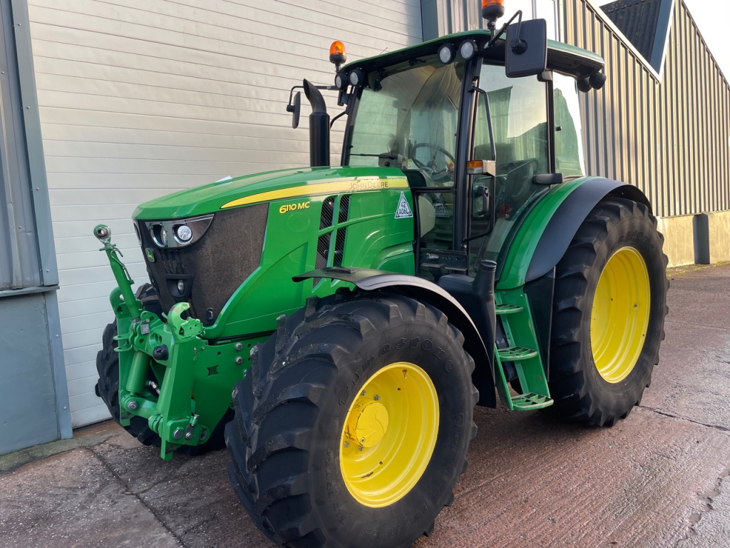 John Deere 6110MC