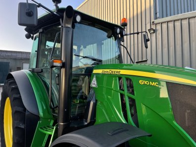John Deere 6110MC
