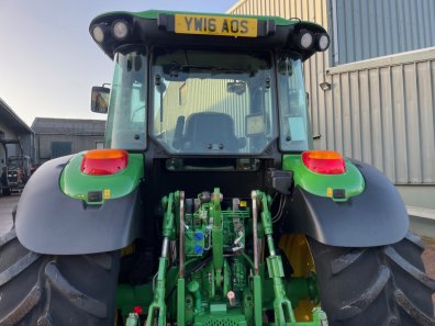 John Deere 6110MC