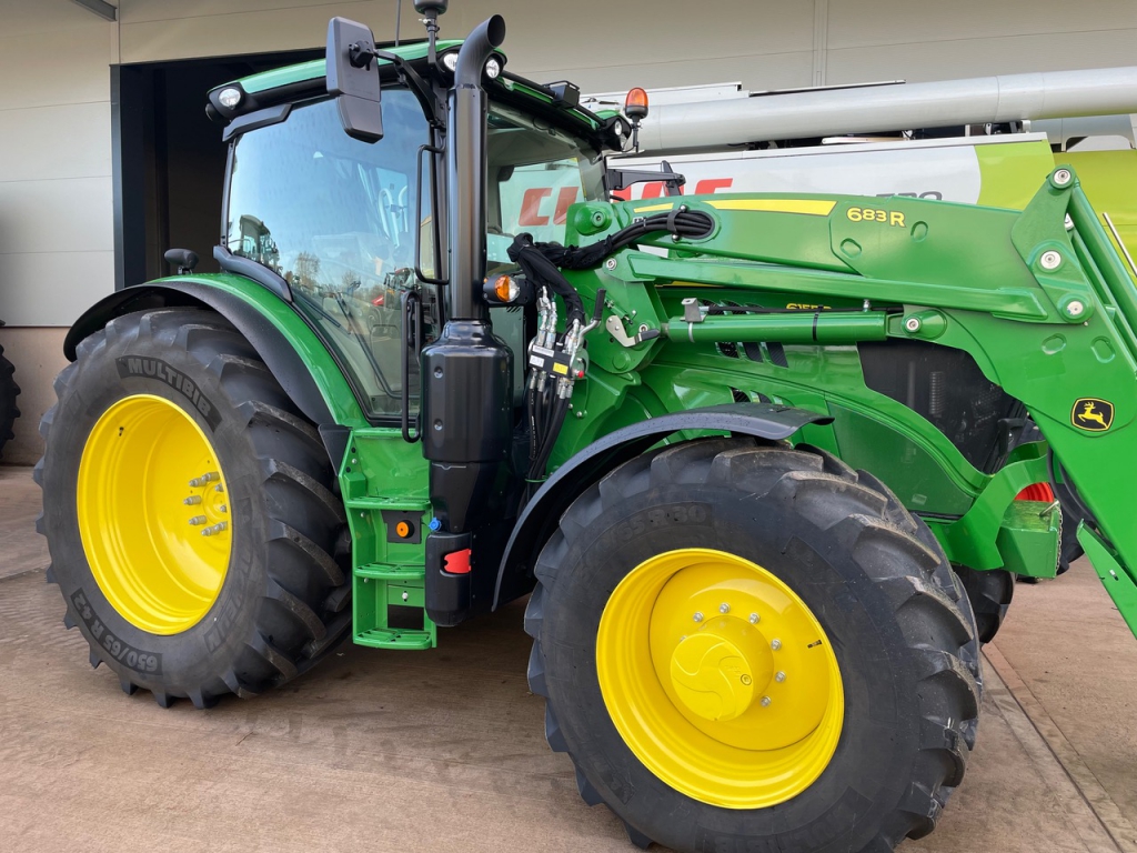 John Deere 6155R
