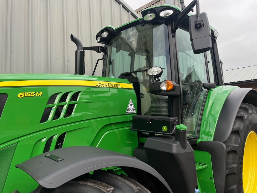 John Deere 6155M