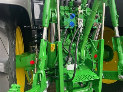John Deere 6155M
