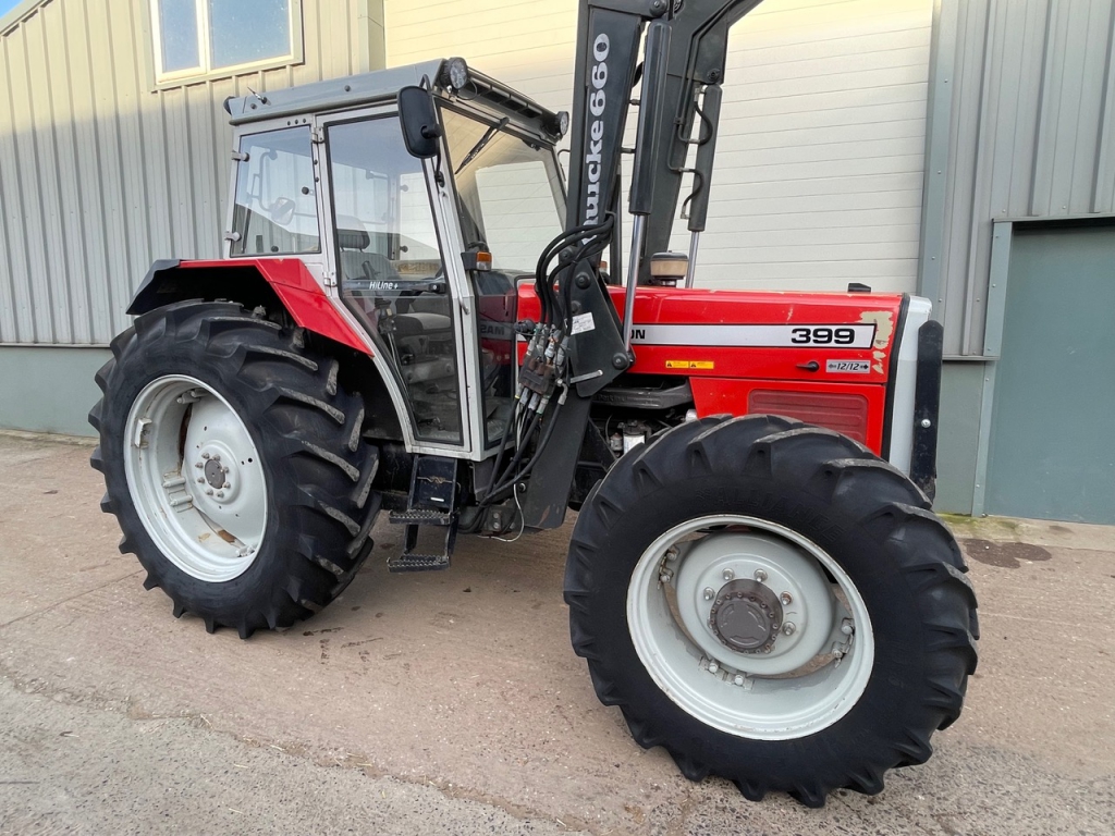 Massey Ferguson 399