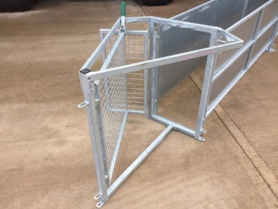 Condon Engineering 2 way sheep drafting gate