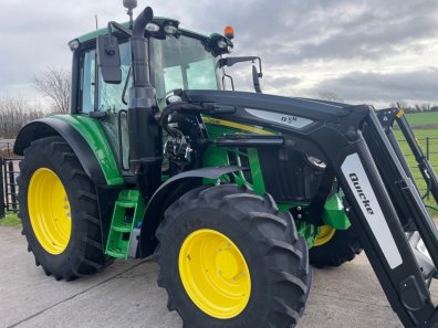 John Deere 6120M