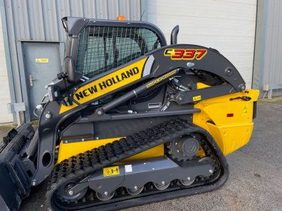 New Holland C337 skid steer