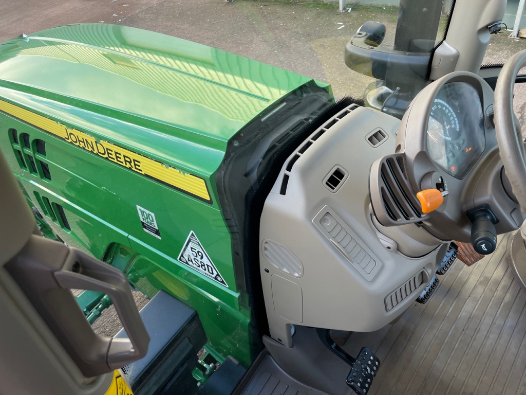 John Deere 6155R