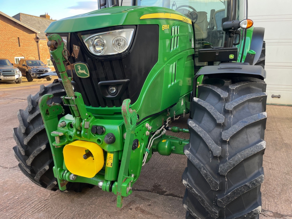 John Deere 6155R