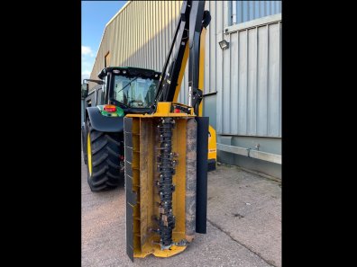 McConnel PA5755 hedge trimmer