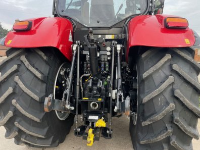 Case CVX 240