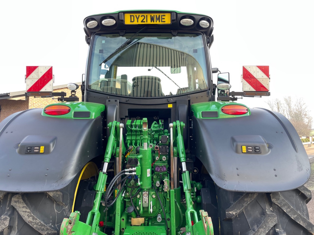 John Deere 6250R