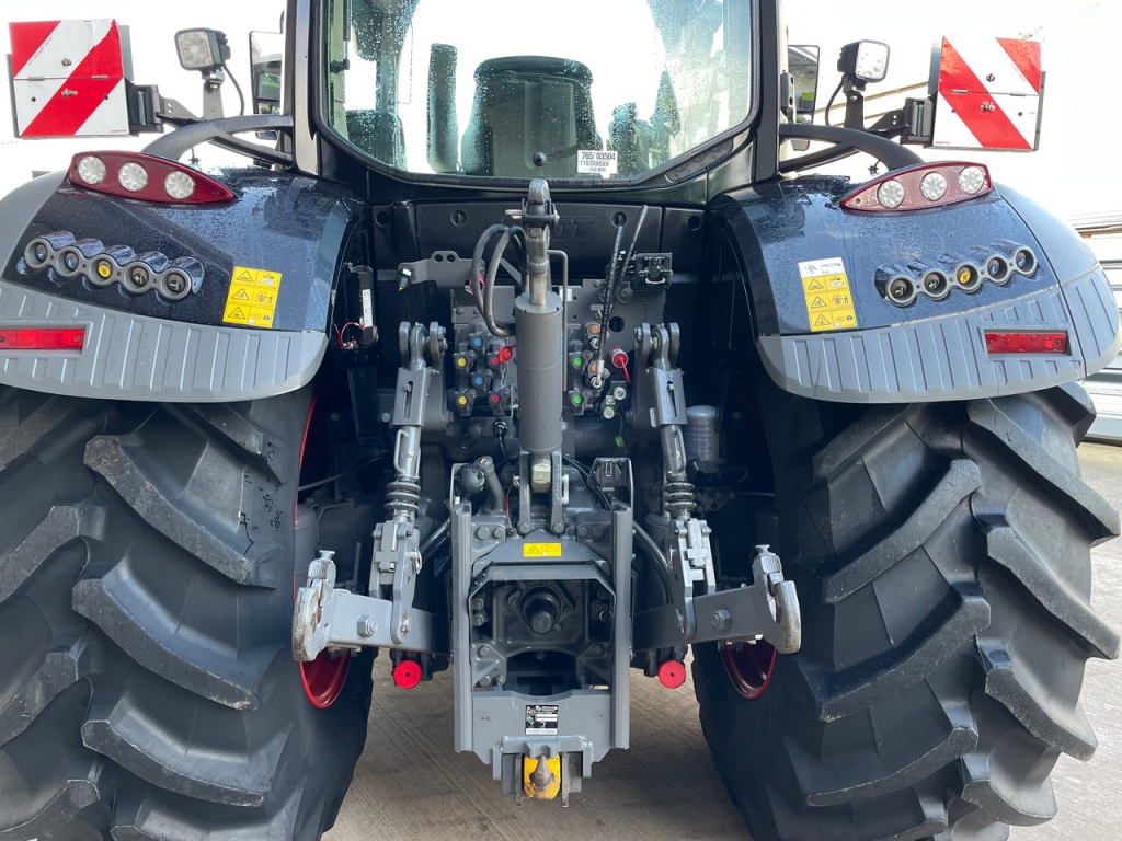 Fendt 724 Profi-Plus