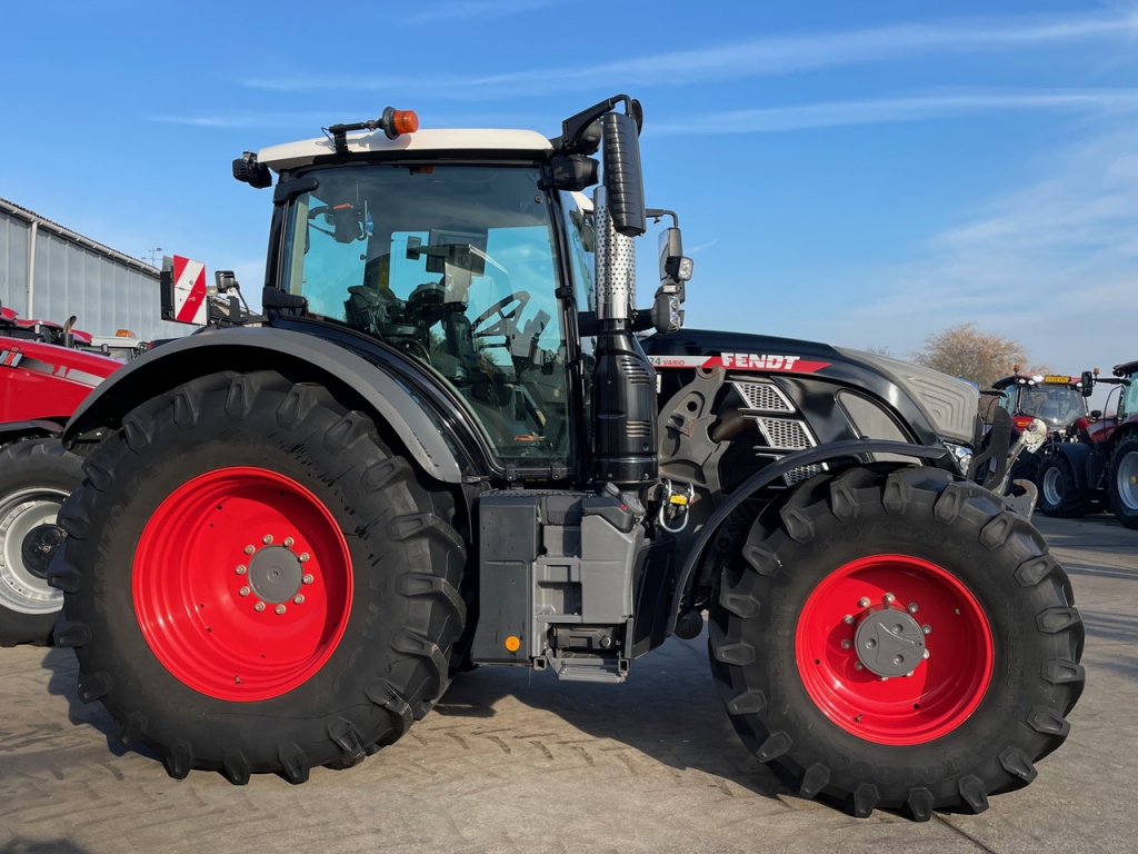 Fendt 724 Profi-Plus