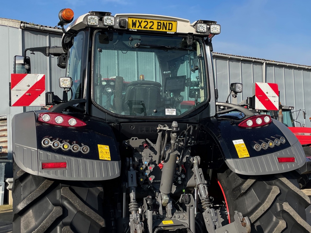 Fendt 724 Profi-Plus