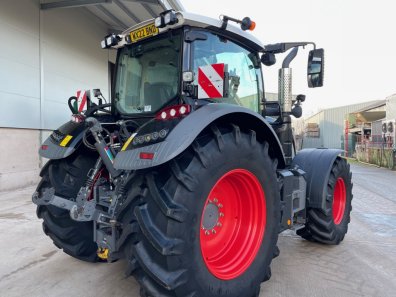 Fendt 724 Profi-Plus