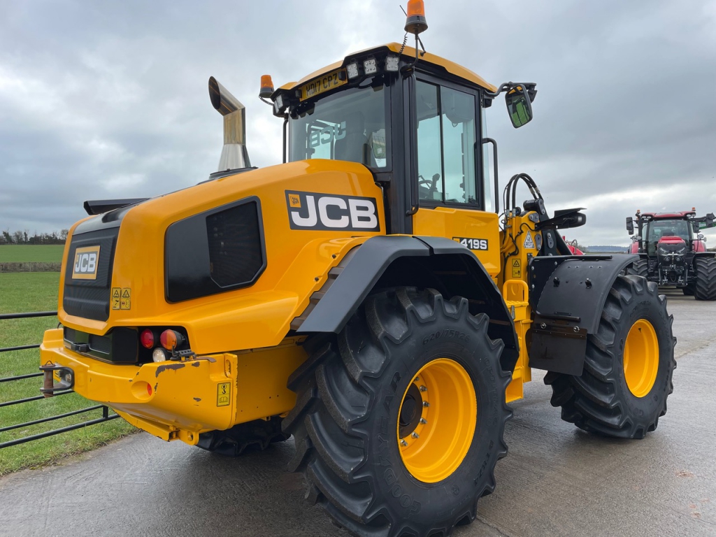 JCB 419S