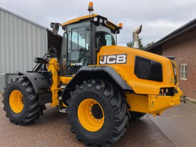 JCB 419S