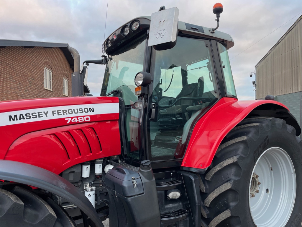 Massey Ferguson 7480